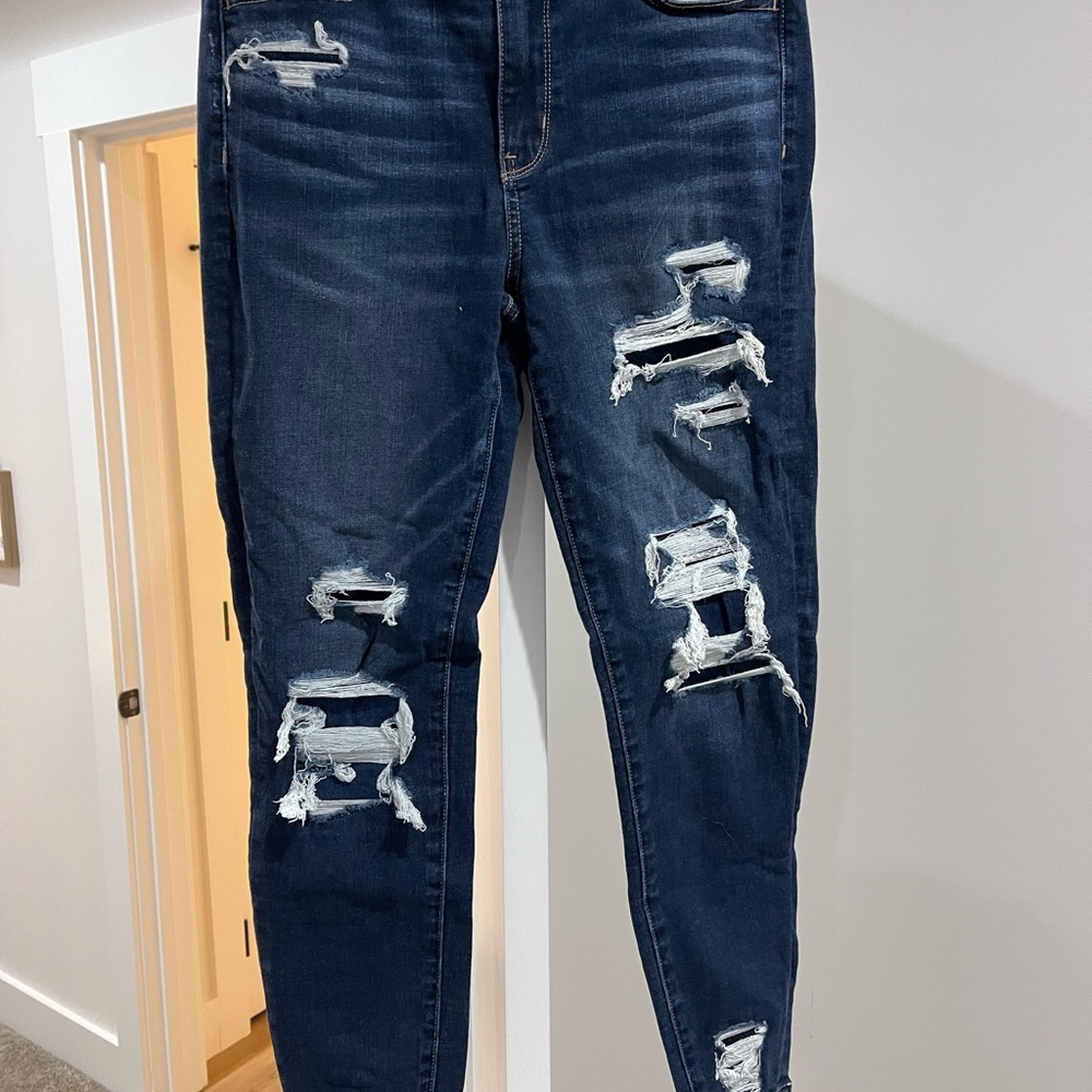 AE crop skinny